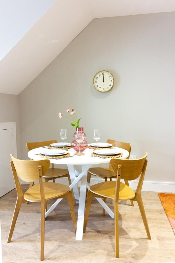 Guestready - Encantando O Apartamento 2Br No Newmarket Hall Дублін Екстер'єр фото